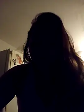 SabrinaVantress online show from April 7, 8:15 am