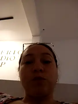 SabrinaVantress online show from April 13, 11:43 pm