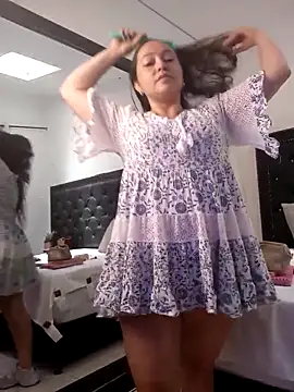 SabrinaVantress online show from April 17, 6:33 pm