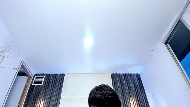 Apolo jonnes online show from April 5, 11:13 pm