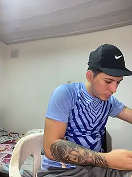 JadeeBlaze online show from April 8, 8:09 pm