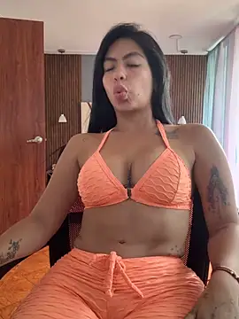 Noa rousse01 online show from April 15, 7:54 pm