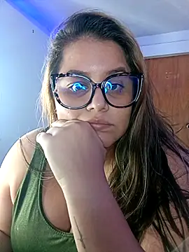 Bonny rousse01 online show from April 15, 8:09 pm