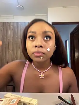 Kloe rousse01 online show from April 14, 7:53 pm