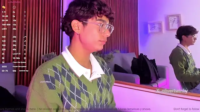 Oliver20   online show from April 14, 12:16 am