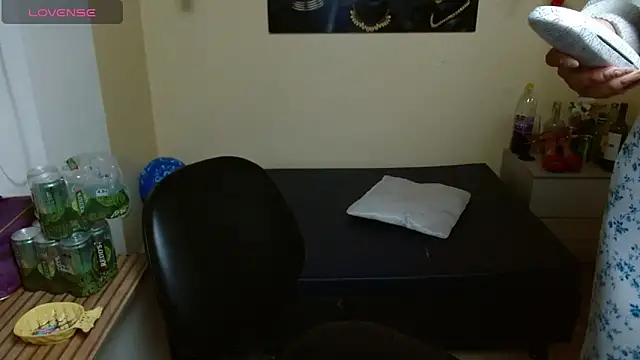 Miley Clarck online show from April 16, 1:12 pm