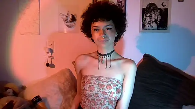 Tabitta  online show from April 3, 5:16 am