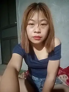 Aurora Luna online show from March 22, 3:26 pm