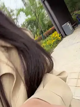 lucyxiaolulu online show from April 5, 1:14 am