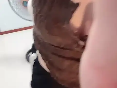 Mymy miu online show from April 18, 2:10 pm