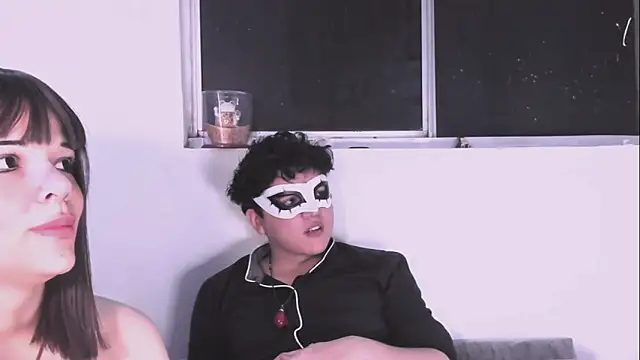 Tuxxxedo online show from April 9, 6:30 am