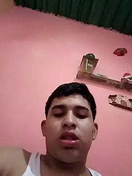 alee28728 online show from April 6, 7:20 am