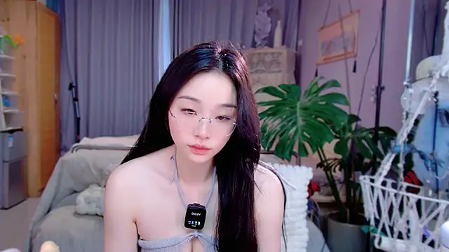 JaeHartMorn online show from April 6, 1:25 am