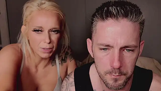 SkylarrGrey online show from April 13, 3:01 am