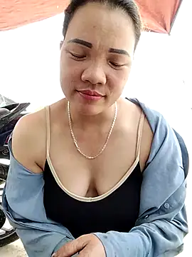 sfgggg1111 online show from March 31, 5:19 am