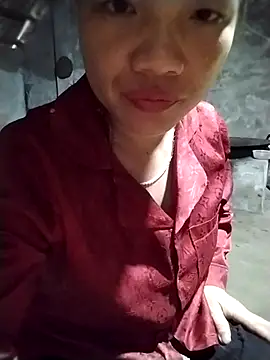 sfgggg1111 online show from April 16, 10:49 am