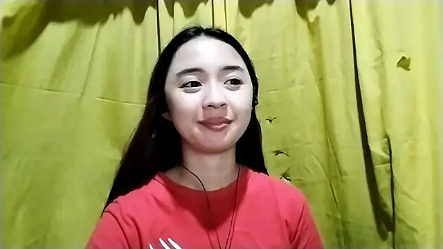 LenoraLacassagne online show from April 11, 5:28 pm