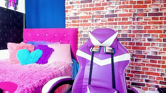 SofiiaCutee online show from April 8, 2:33 am