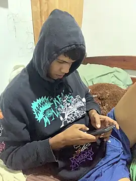 xjadem online show from April 22, 7:33 am