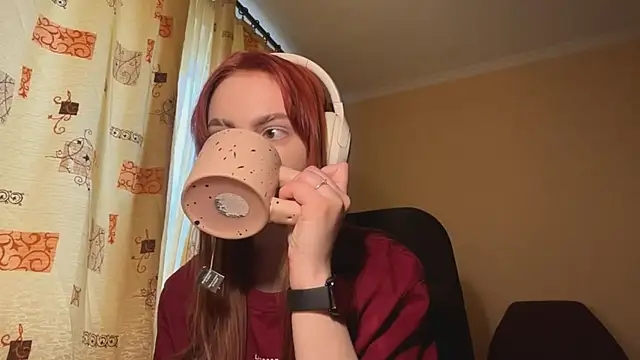 alisaonlyforu online show from April 17, 8:39 am