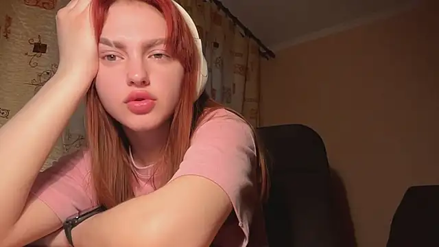 alisaonlyforu online show from April 19, 2:55 am