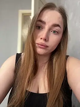 milana millka online show from March 19, 1:15 pm