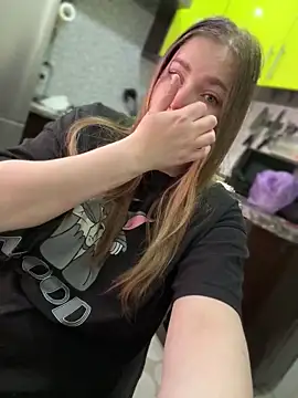 milana millka online show from April 10, 10:53 am