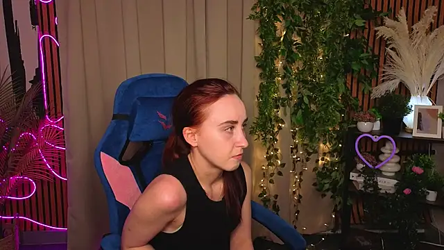 KathrynCanpbell online show from March 26, 6:41 am