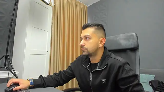 BryceReign online show from March 24, 5:23 am