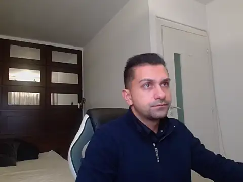 BryceReign online show from April 3, 4:32 am