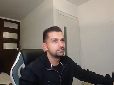 BryceReign online show from April 7, 4:13 am