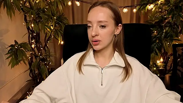 GertrudeWilson online show from March 25, 9:15 am