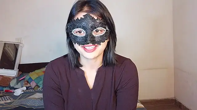 Punjabi baddie  online show from April 15, 5:20 pm