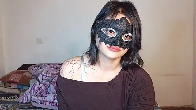 Punjabi baddie  online show from April 16, 3:57 pm