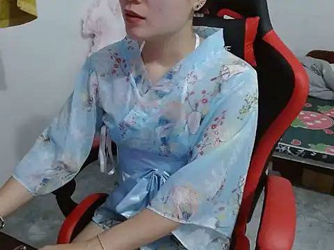 Olivia cute68 online show from April 12, 4:23 pm