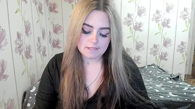 Agathameoww online show from June 11, 12:32 am