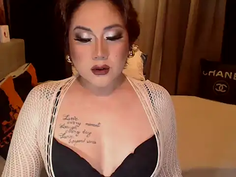 YourMistressAggy online show from April 17, 7:28 pm