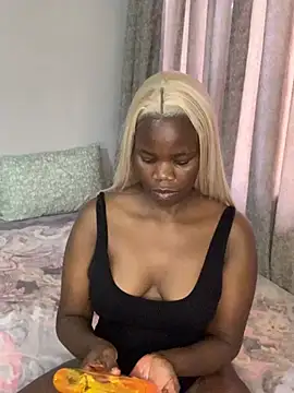 coco0002 online show from April 6, 10:49 am