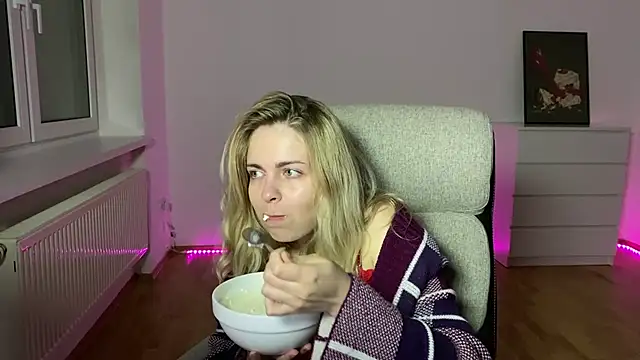 EvaKraz online show from April 11, 9:52 pm