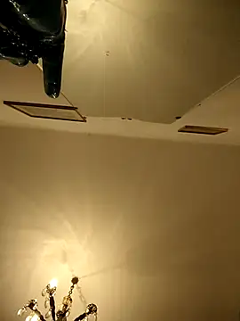 FINCHELABARCAVA online show from April 11, 12:04 am