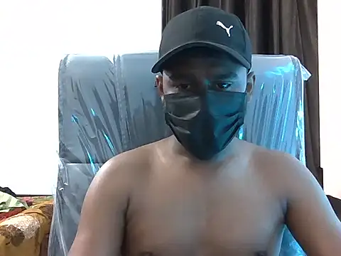 justxsexx online show from April 13, 2:11 pm