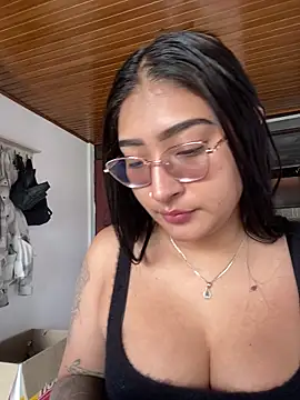 ami santos online show from March 31, 2:50 pm