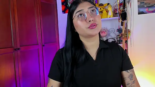 Snapshot of ami_santos chatting on July 7, 7:29 pm ami santos online show from July 7, 7:29 pm