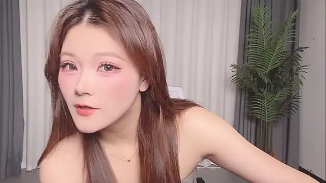 Q-Q-111 online show from March 27, 2:39 pm