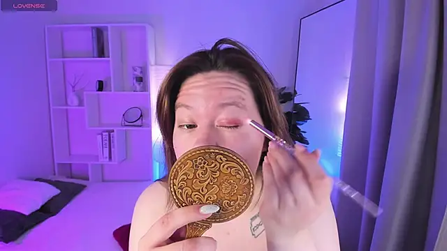 Vanessa ama online show from April 2, 7:44 pm