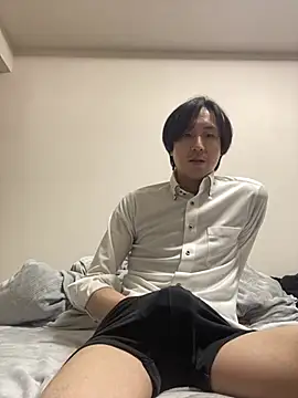 youta200 online show from April 15, 10:33 am