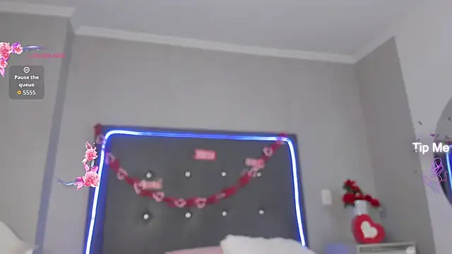 mia gomez7 online show from April 10, 1:05 pm