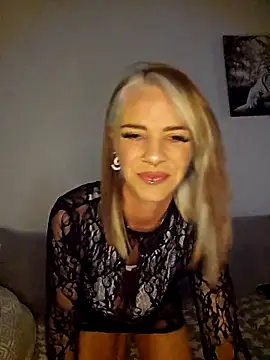 Bella Amazing online show from March 24, 8:36 pm