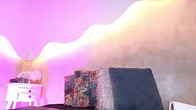 BellaRouxxx online show from March 31, 12:38 pm