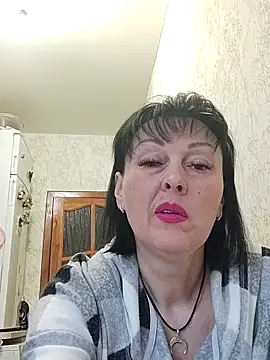 HelgaDennis online show from April 13, 3:56 am